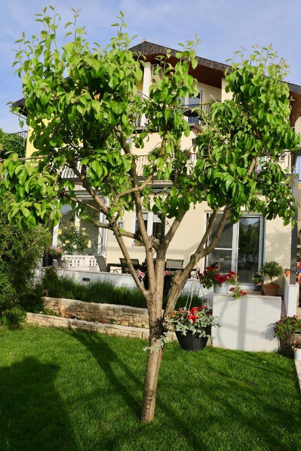 Apartments Radman Sibenik Luaran gambar