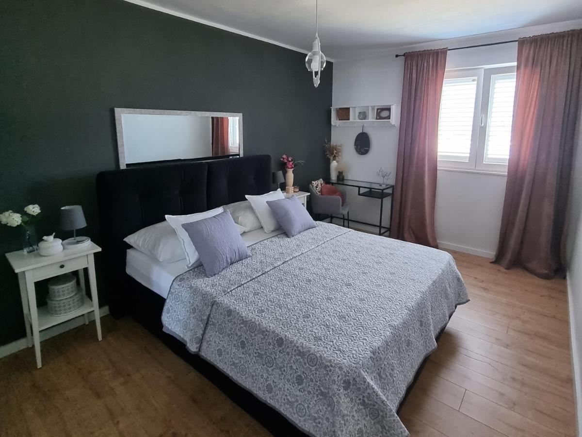 Apartments Radman Sibenik Luaran gambar